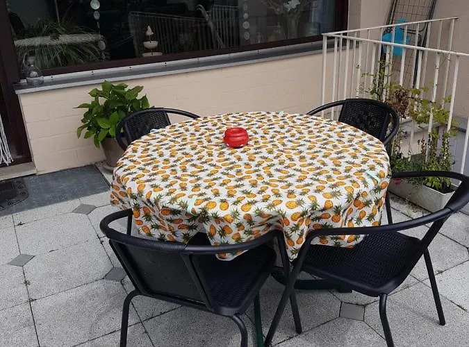 Hideout Апартаменты